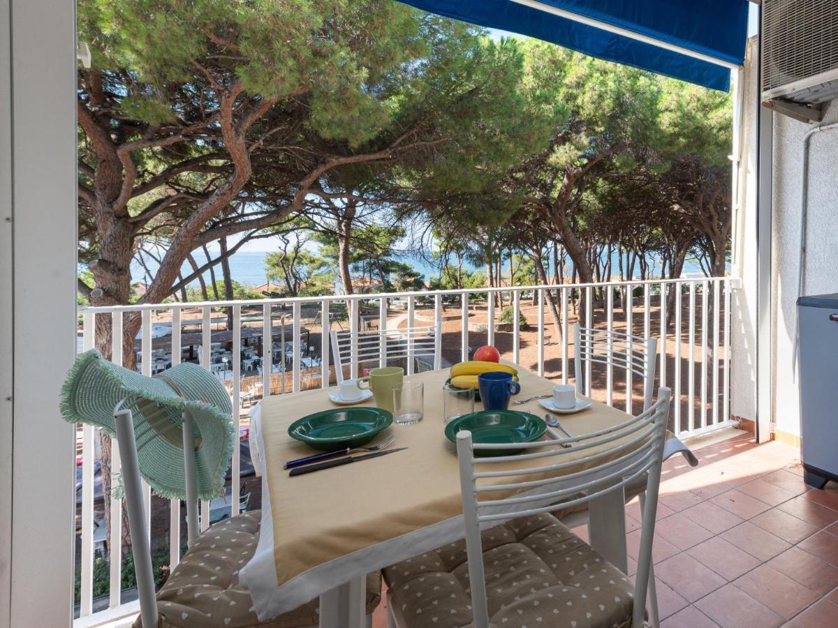 Apartment La Pineta By Interhome Casa Sant'Eugenia 外观 照片